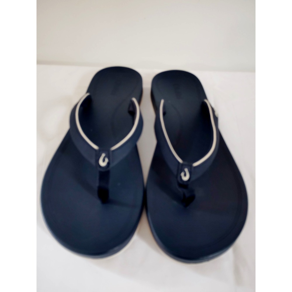 Olukai Uiki Women Navy Casual Beach Resort Old Money Flip Flop Thong Sandal Shoe